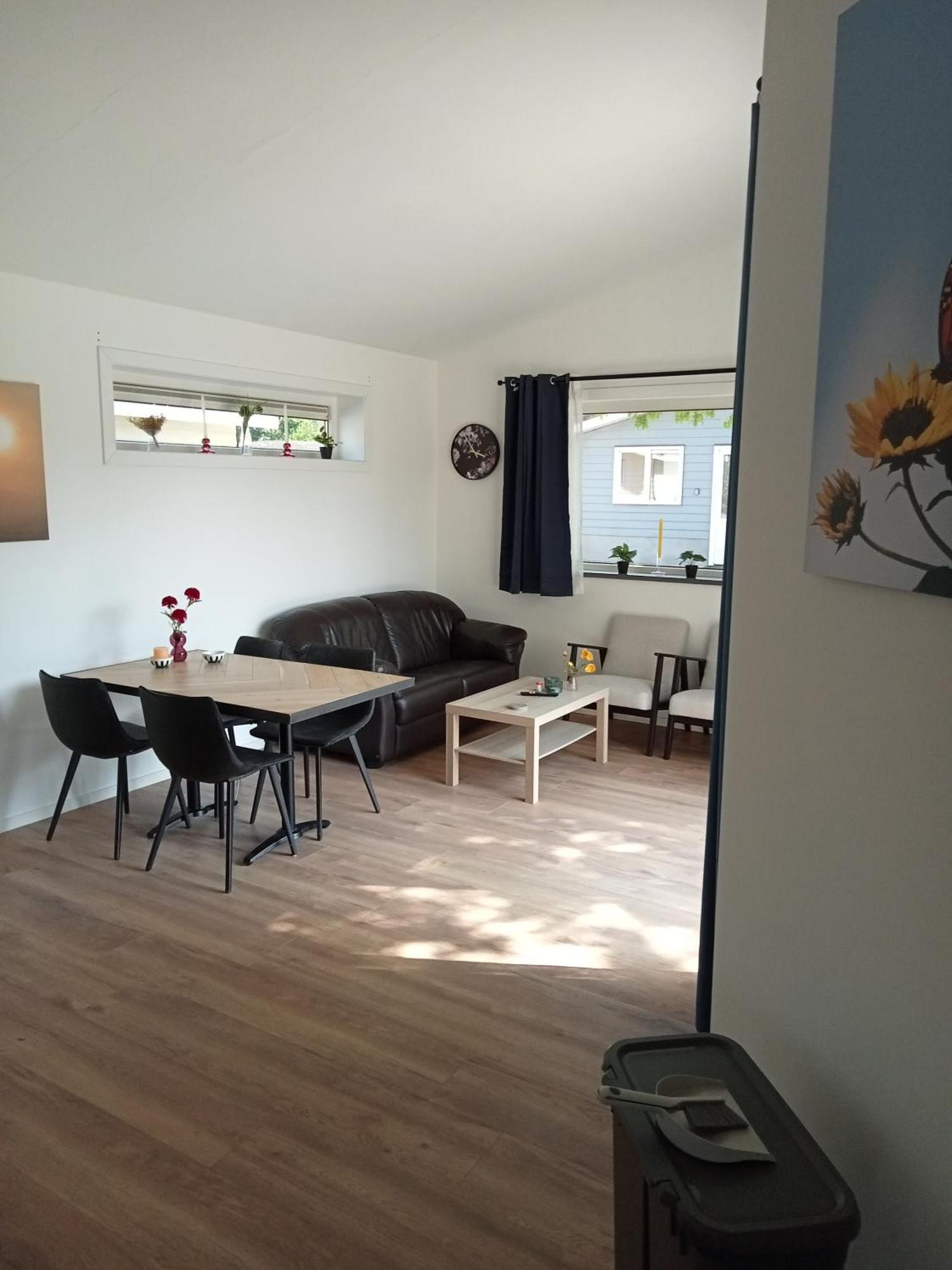 Domstad Resort Utrecht Vakantiewoningen Ngoại thất bức ảnh
