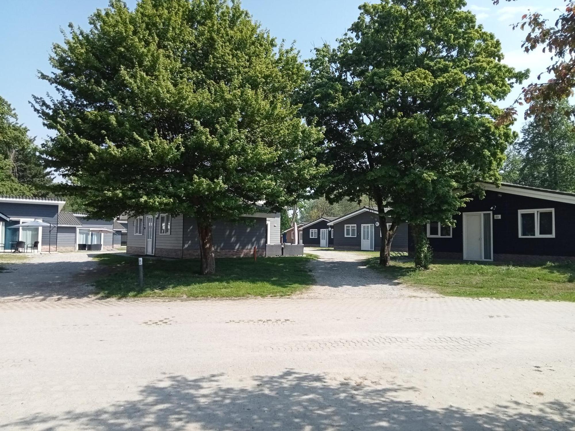 Domstad Resort Utrecht Vakantiewoningen Ngoại thất bức ảnh